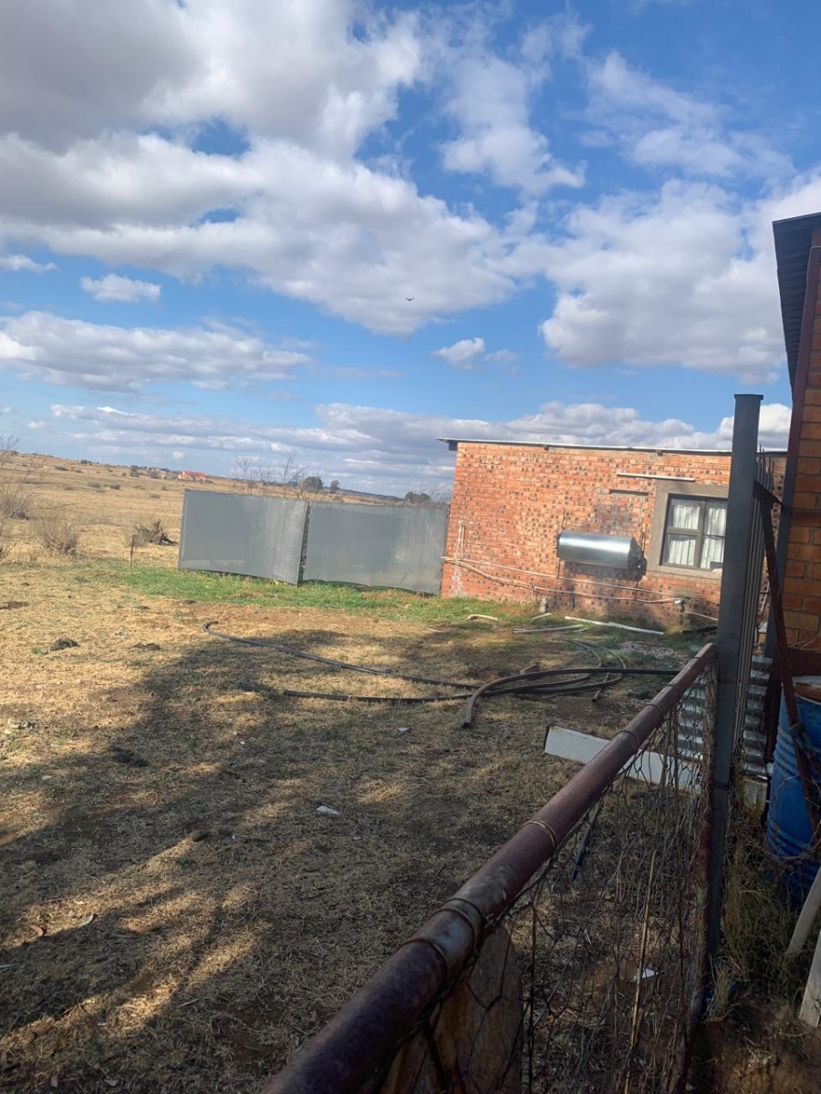 Commercial Property for Sale in Levins Estate Free State